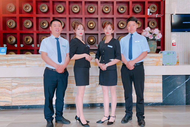 精誠所至，金石為開